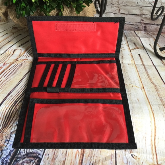 Disney Tigger Tri-fold Checkbook Wallet - Picture 5 of 8